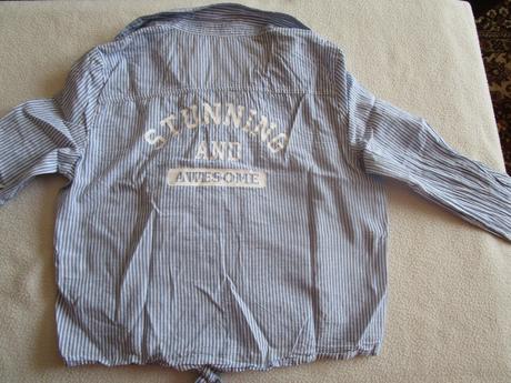 Velmi pěkná, moderní dívčí košile - halenka, 146