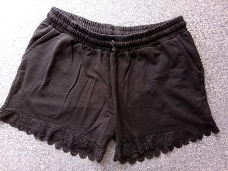 Šortky zn."elle noy" vel."44/46", elle
