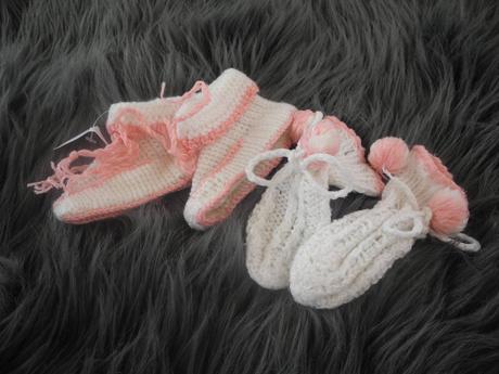 Komplet rukavice a ponožky, <50