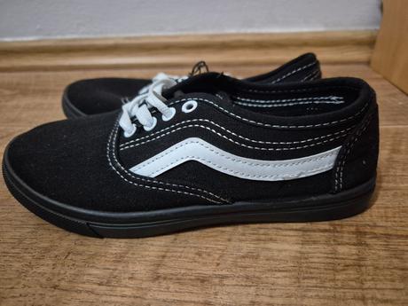 Plátěnky vel. 35 (22 cm), 35