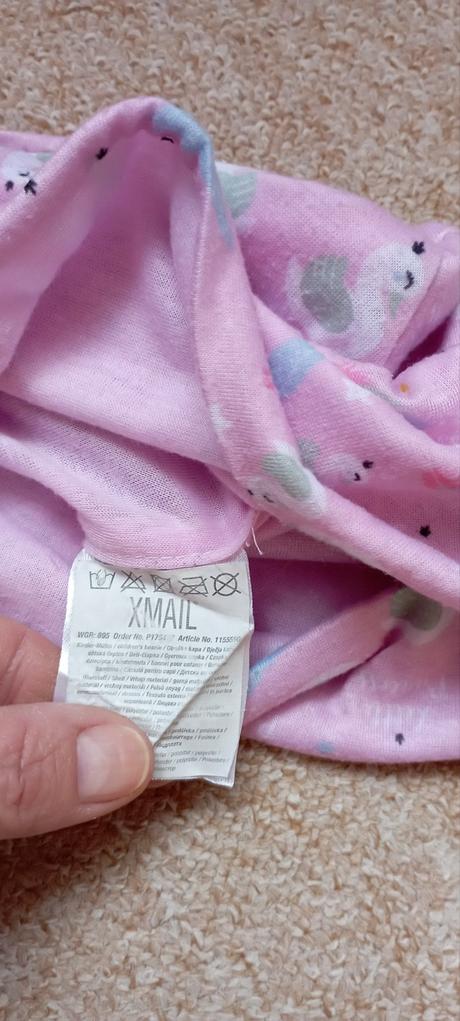 Čepice labuť zn."x-mail" vel."110-128", 