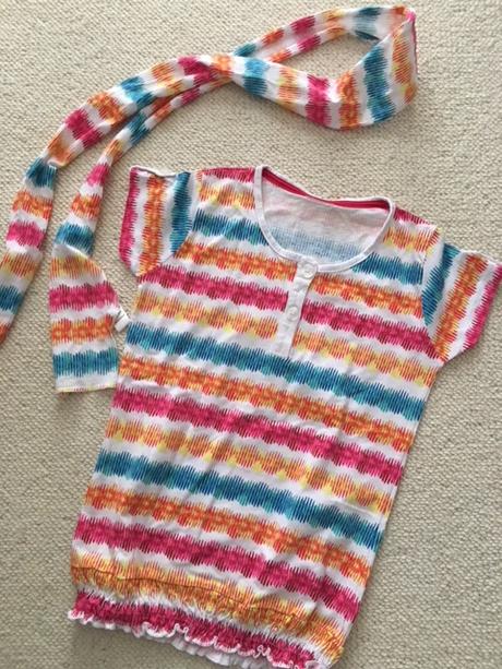 Tunička se šálkou, 134