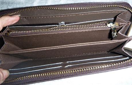 Větší peněženka lv, 