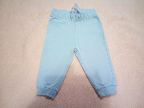 Světle modré tepláčky, c&a,74