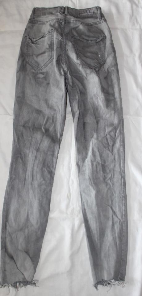 Ub133. šedé, dřené džíny 14-16 let, 34