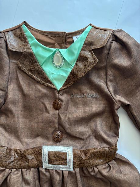 An8/ kostým roald dahl sl.  trunchbull- v.122, 