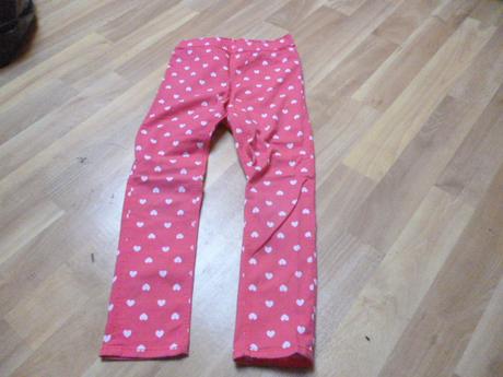 Srdíčkové elastické kalhoty 5-6, h&m,116