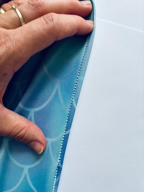 An7/ oblek na mono plutev, 