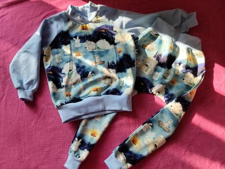 Tepláková souprava, 86 / 92