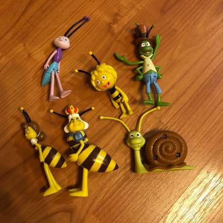 Včelka mája, hop, kasandra,