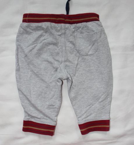 Ba56. tepláky chlapecké 3-6 měs., 68