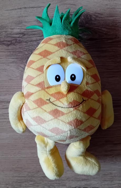 Plyšák ananas,