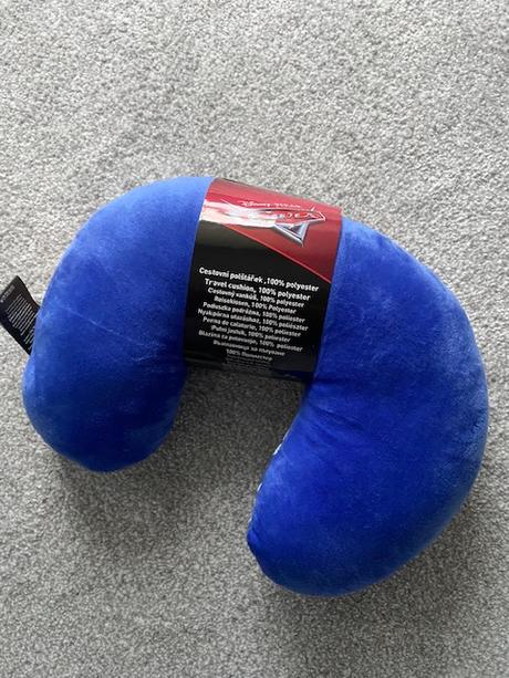 Dětský cestovní polštářek cars,