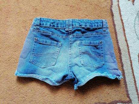 Šortky, pepperts,140