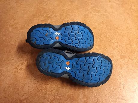Sandály decathlon quechua vel. 30/31, quechua,30