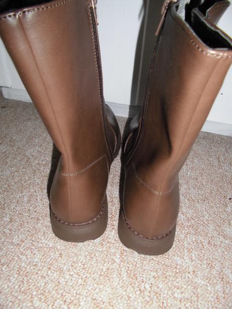 Nenošené jarní/podzimní kozačky, 42