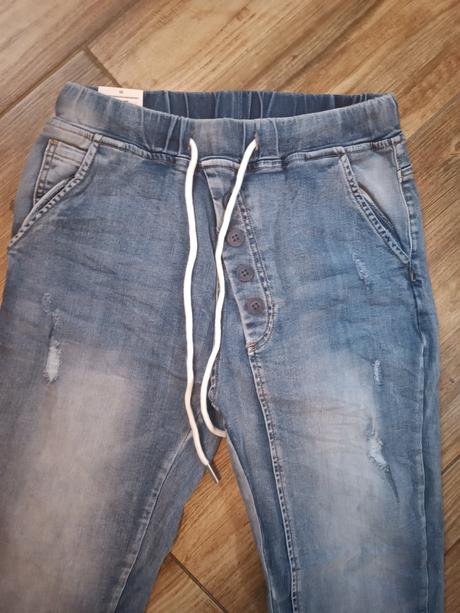 Džíny m, 38