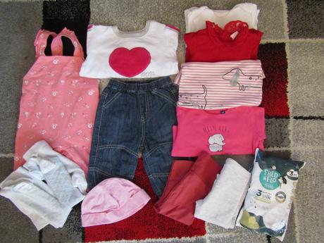 Set oblečení pro holčičku vel.68-12 ks+dárek pleny, 68–80