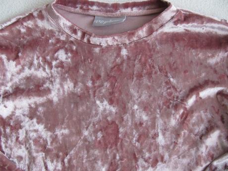 Elastická velurová halenka, 110