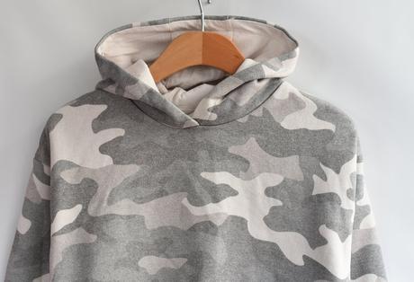 Mikina vel. 9 - 10 let, primark,140