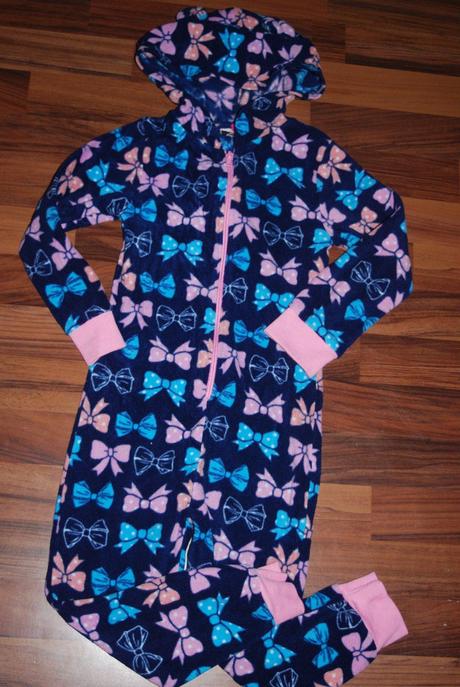 Mašličkový overal, 110