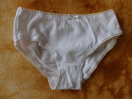 Bílé kalhotky, f&f,98