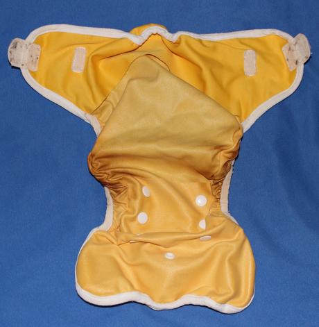 Žluté pul svrchňáky, bamboolik