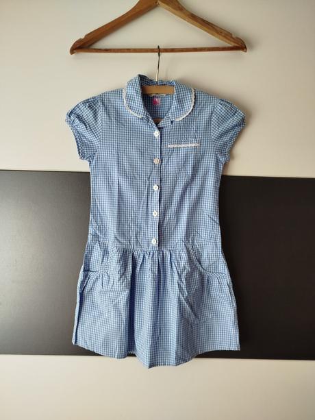 Šaty zn. marks & spencer vel.128, marks & spencer,128