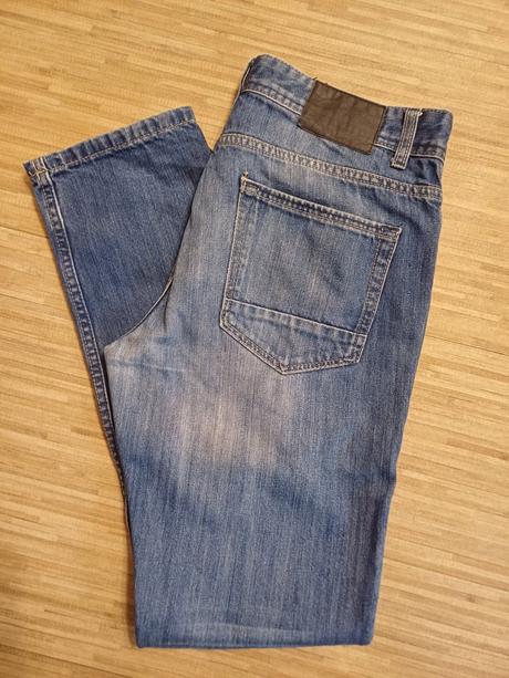 Džíny w31/l32, 