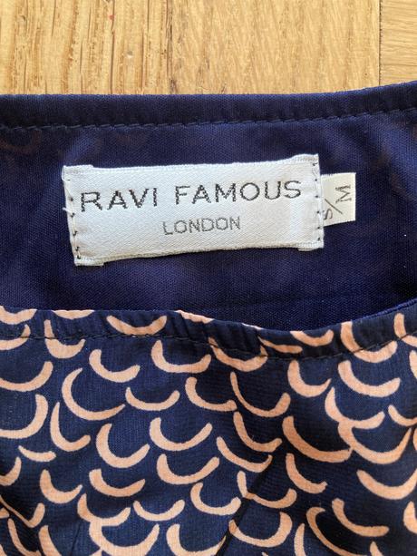 Šaty ravi famous, 158