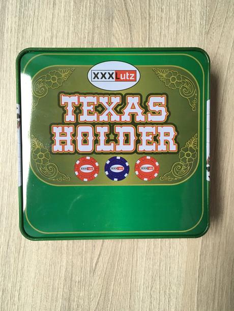 Karty - poker s žetony,