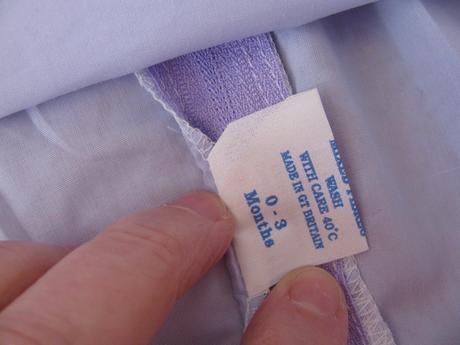 Kojenecké lila šatičky s bílou krajkou v.0-3 měs., 62