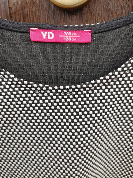 Divčí šaty 7-8let, 128