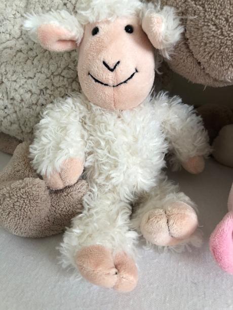 Velikonocni plysaci-kure, ovecka, zajicek, kralice, 