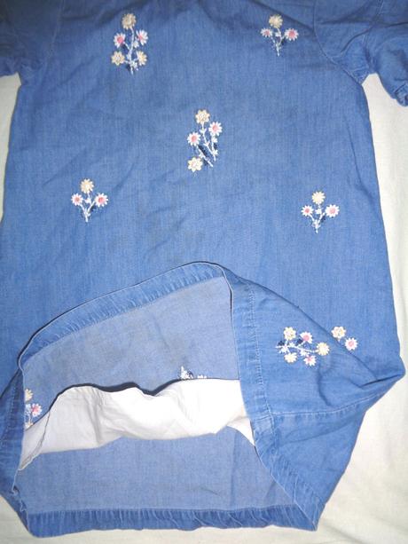 Krásné vyšívané šaty z odlehčené rifloviny, george,110