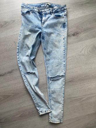 Krásné pružné slim jeansy cropp velikost 38/m, 38