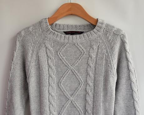 Svetr vel. 7 - 8 let, 128