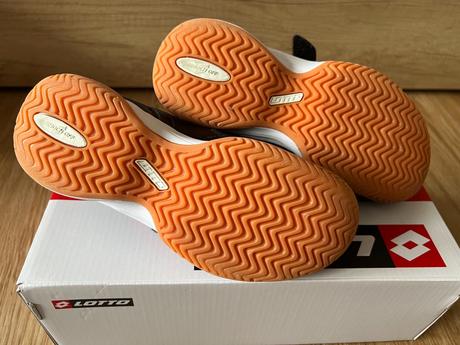 Dětská sálová obuv - lotto, vel. 34, lotto,34