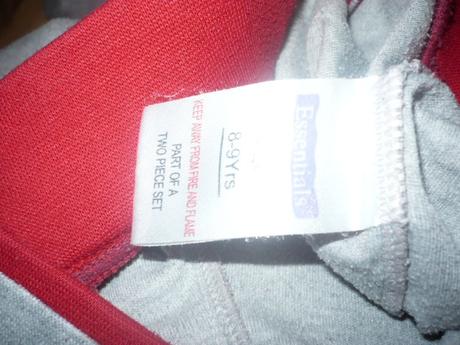 Tepláčky zn. essentials, vel. 134, 134