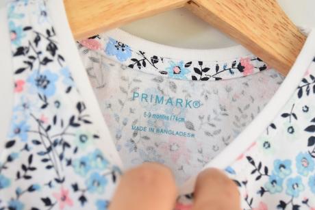 Tílko vel. 6 - 9 m, primark,74