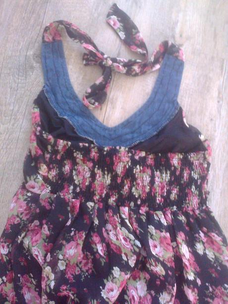 Lehoučké letní šatky,