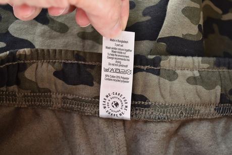 Kraťasy vel. 8 - 9 let, george,134