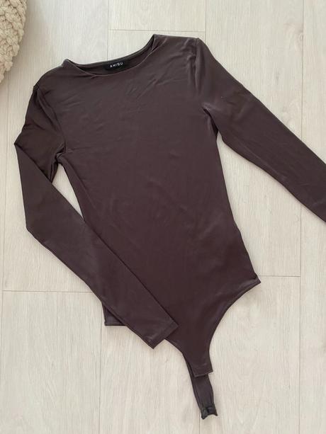 3 ks body amisu, vel. xxs, xs