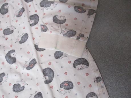 Pyžamo, cornette,158