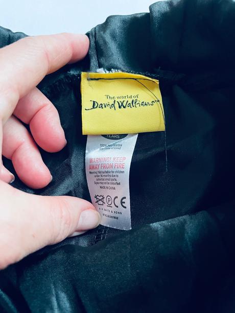 An10/ sukně s třpitkamy - v.10/12 let,