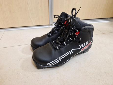 Boty na běžky vel.38, 