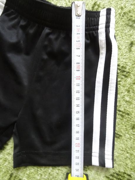 Kraťasy adidas vel.68, adidas,68