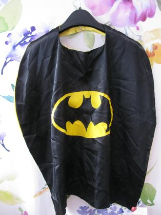 Chlapecký kostým-plášť batman v.110/116, 
