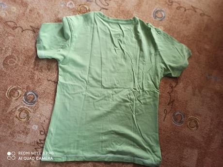 Kraťasy a tričko, 140–152