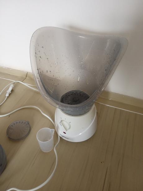 Pleťová sauna, inhalátor,